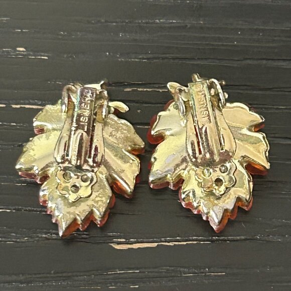 VTG LISNER Leaf Clip-On Earrings Gold Tone & Orange Molded Glass Fall Accessory - Picture 3 of 10